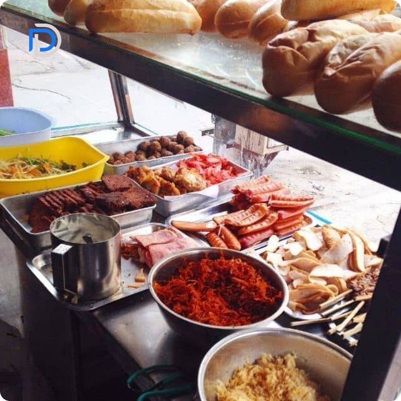 Bánh Mì Bà Dần