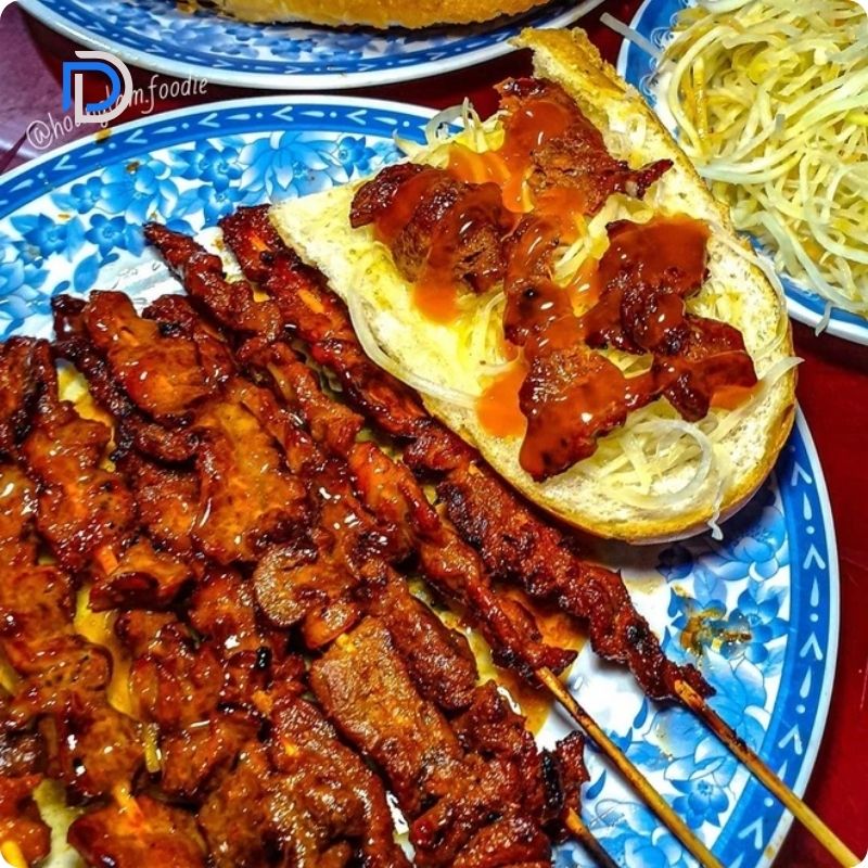 Bánh Mì Bò Nướng Bơ Campuchia