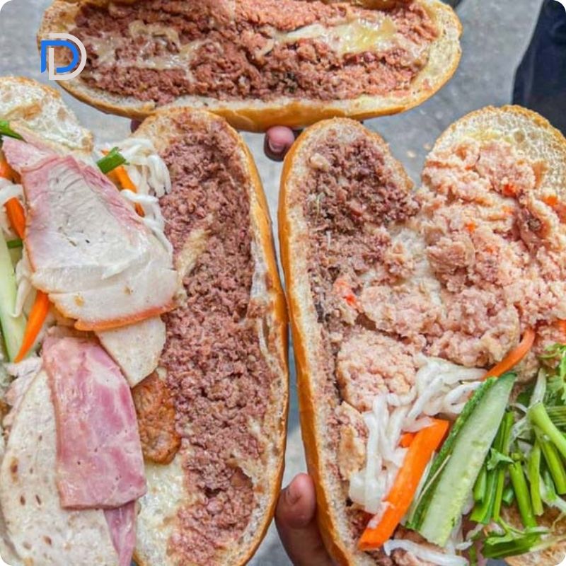 Bánh Mì Kim Dung