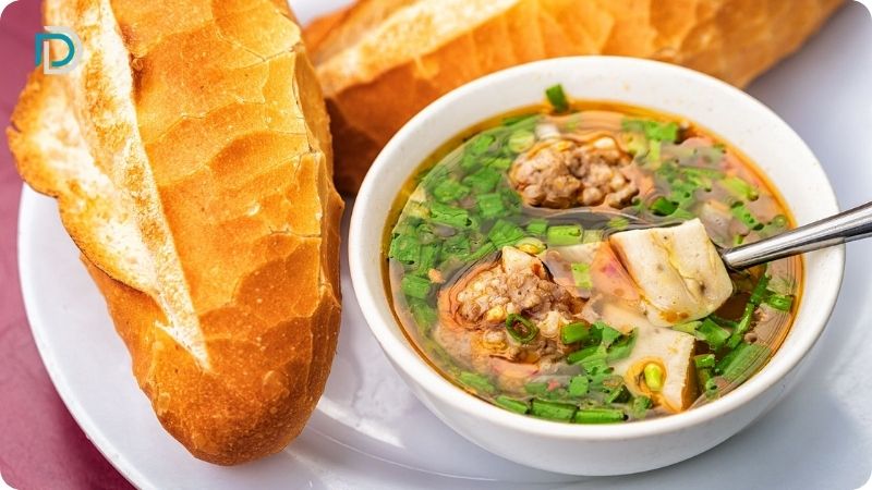 Bánh Mì Xíu Mại ở Nghệ An