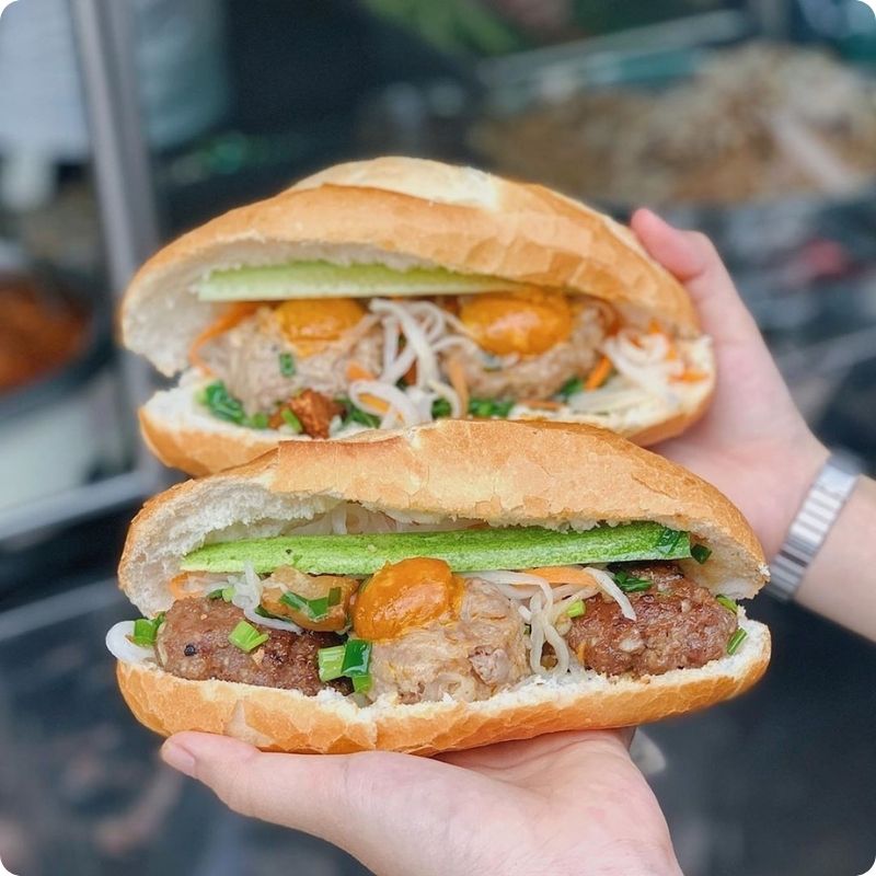 Bánh Mì Xíu Mại