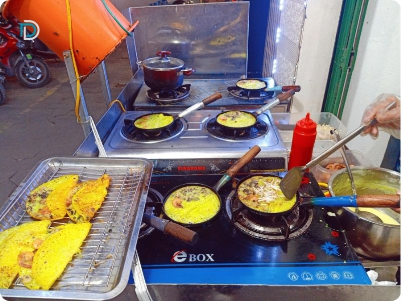 Bánh xèo Hạnh Cháy.
