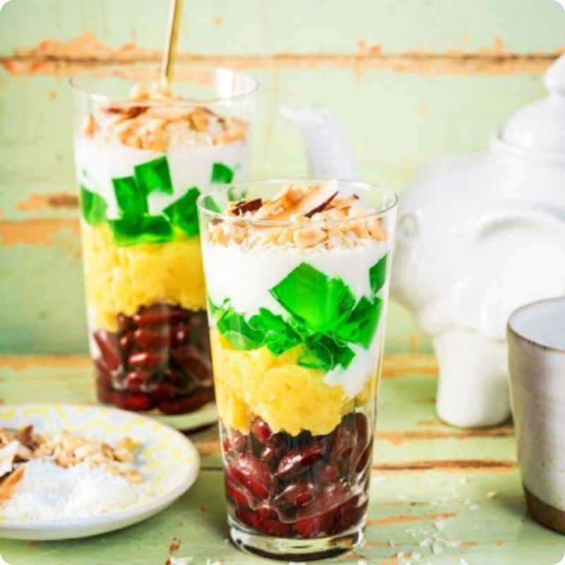 Chè Ba Màu Cô Ngân ở Nghệ An