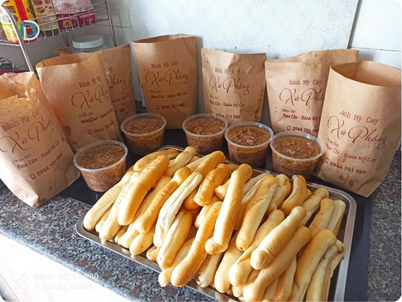 Tiệm Bánh Mỳ Cay Xứ Phồng