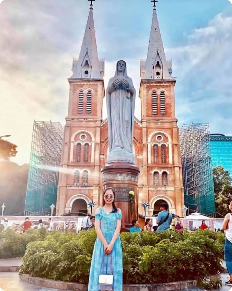 Nhà thờ Đức Bà